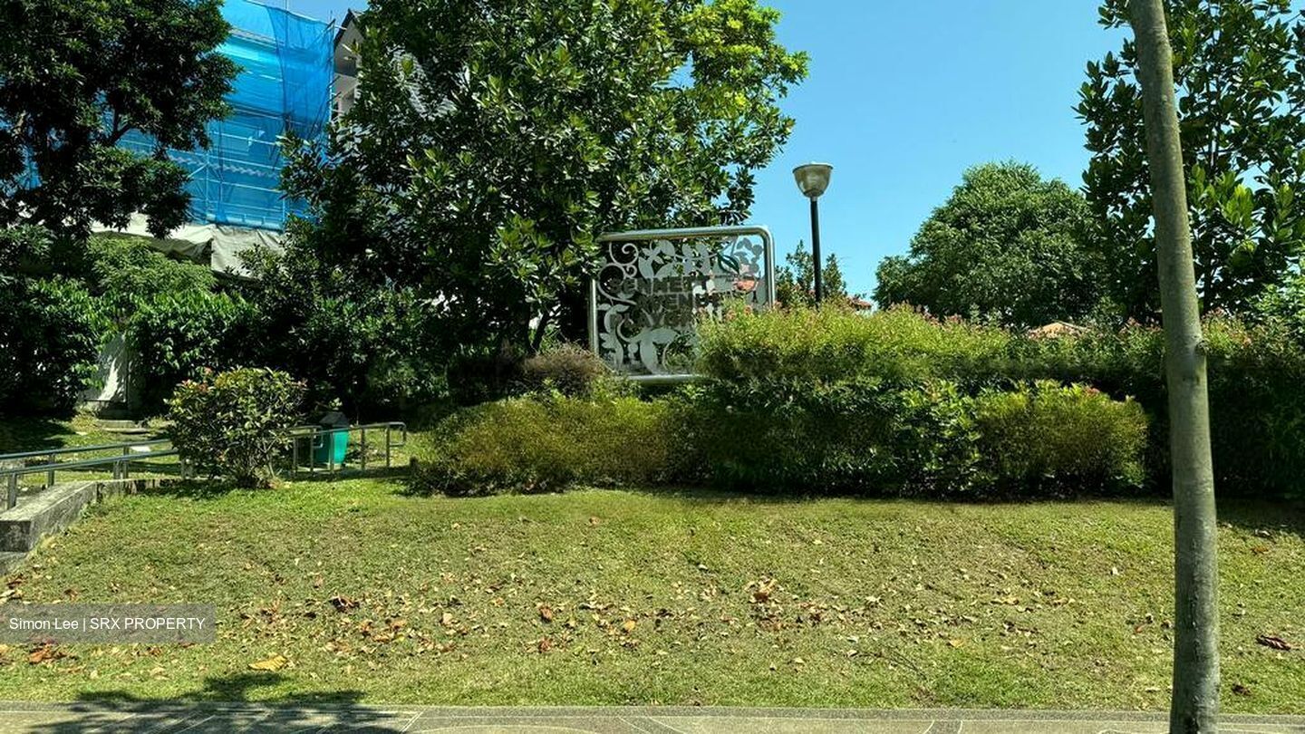 Sennett Avenue (D16), Semi-Detached #461779571